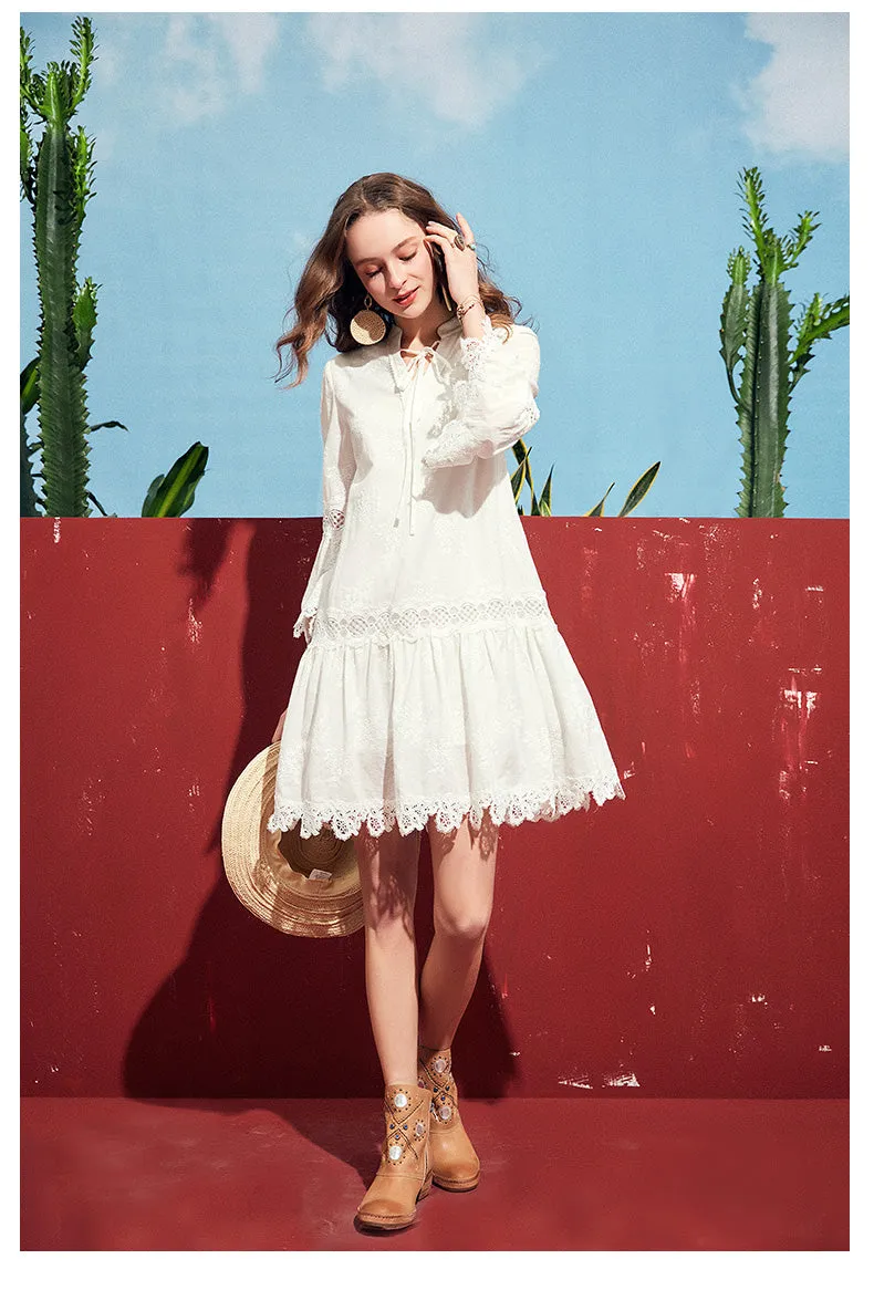 ARTKA LACE INSERT SMOCK DRESS IN WHITE