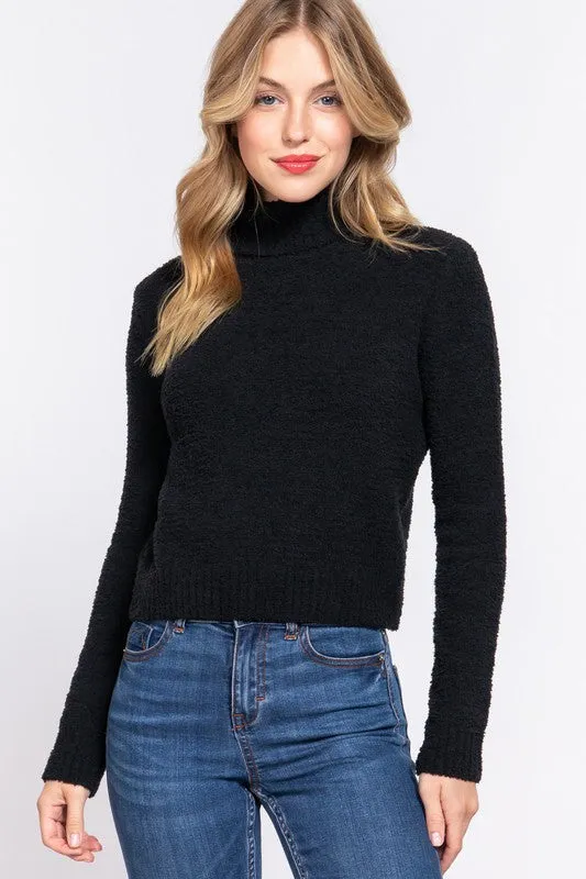 BLACK LONG SLEEVE TURTLE NECK SWEATER