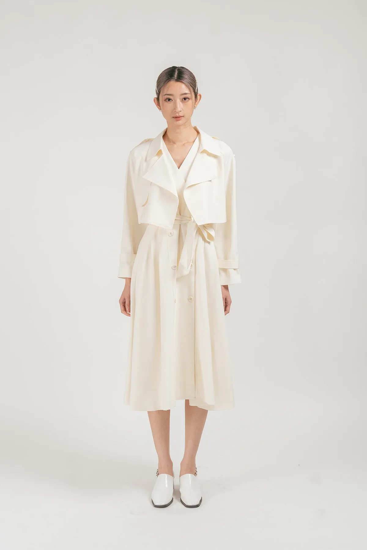 Evia Cropped Trench Coat with Sleeveless Maxi Dress