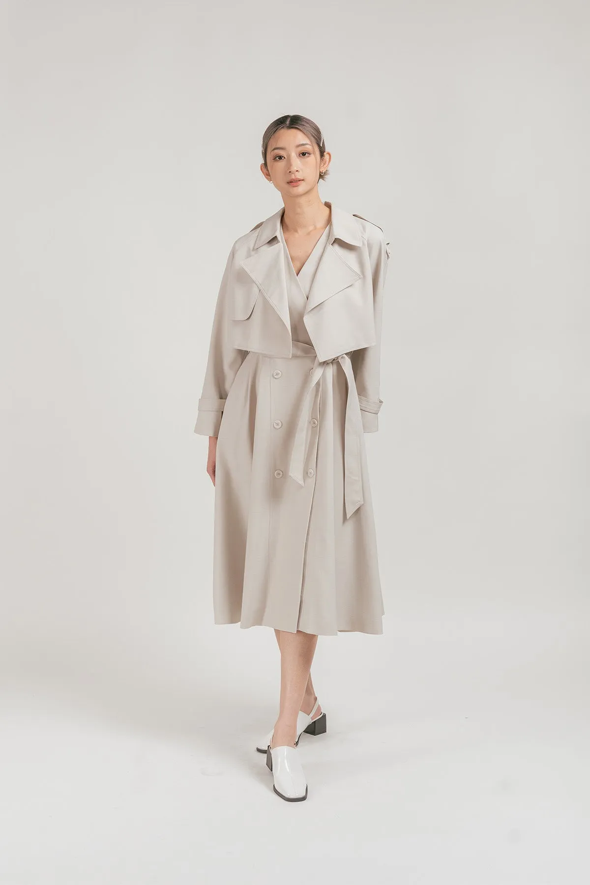 Evia Cropped Trench Coat with Sleeveless Maxi Dress