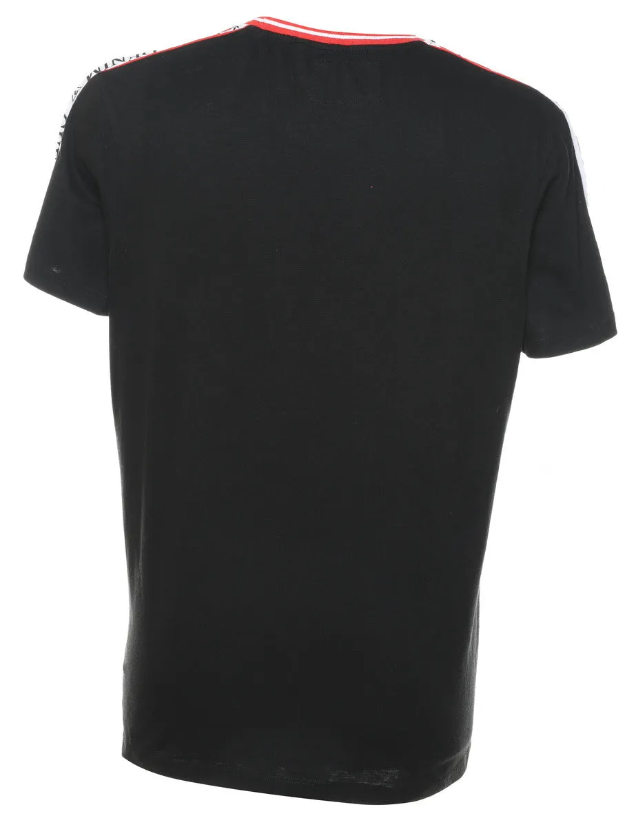 Guess Black & Red Contrast Plain T-shirt - L