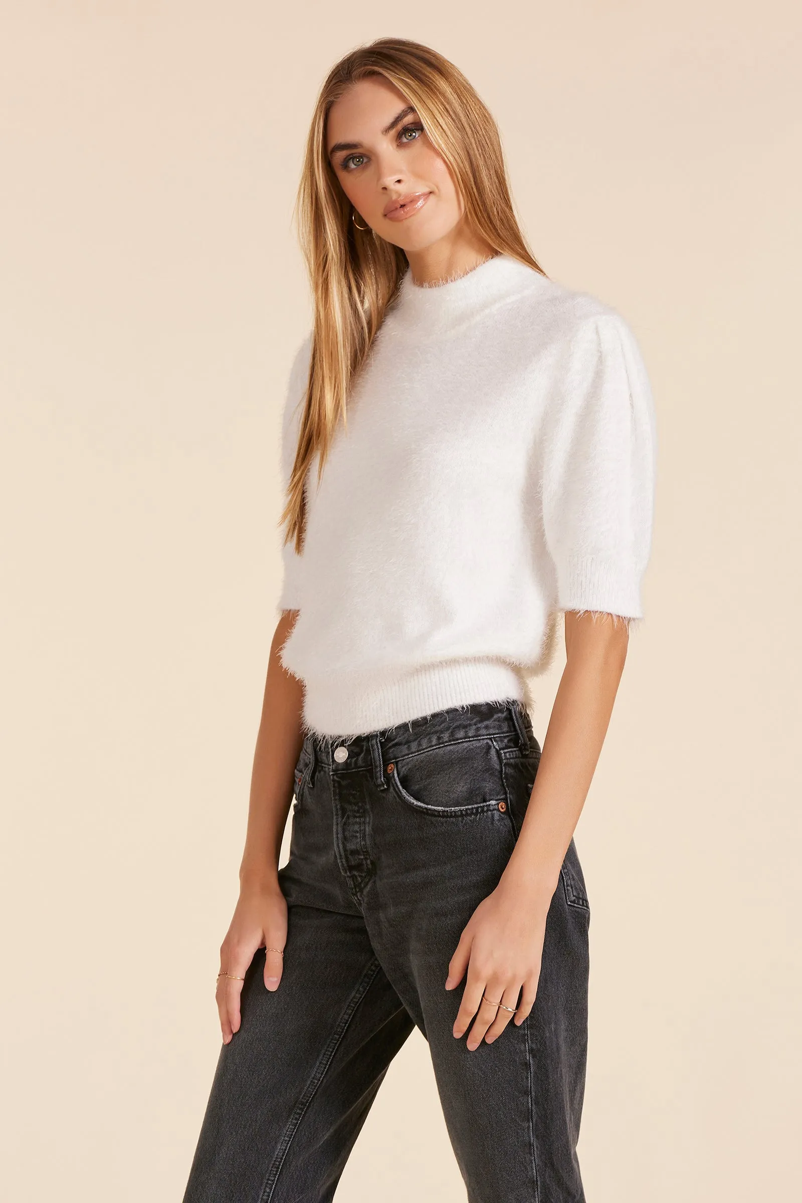 MOCK NECK PUFF SLEEVE SWEATER