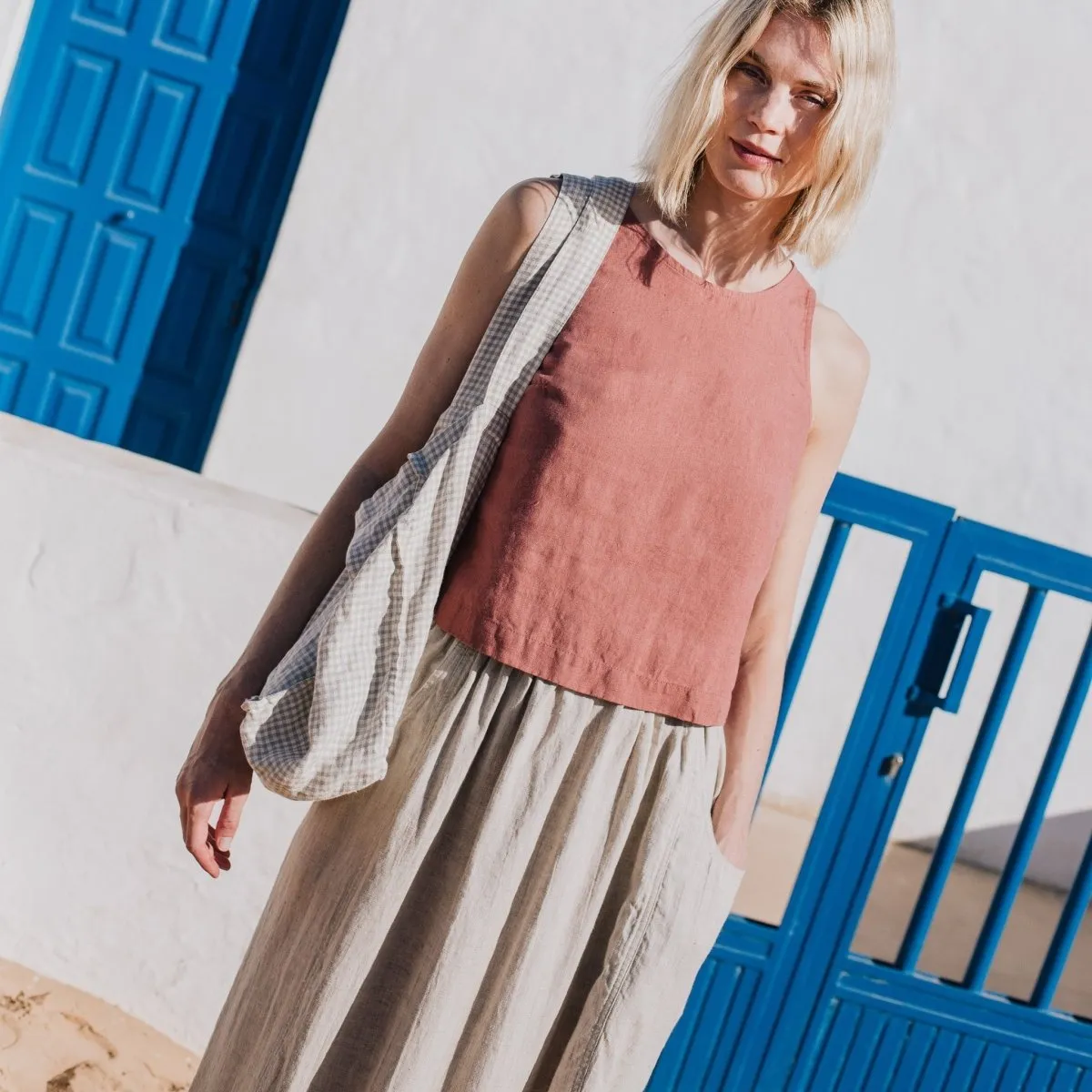 OIA gathered linen skirt