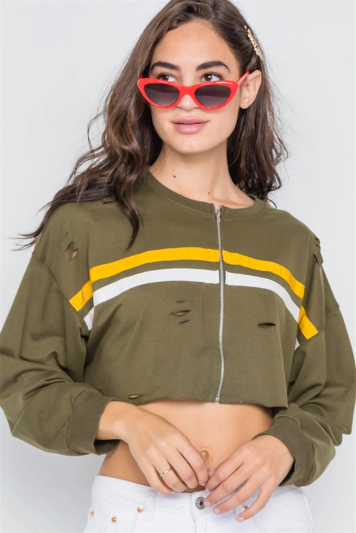 Olive Distressed Zip-Up Colorblock Cropped Sweater /1-2-2