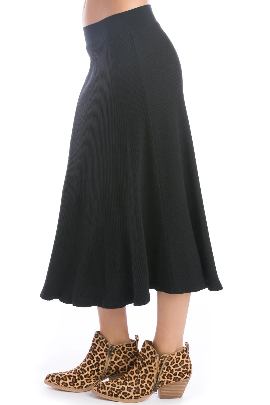 Ribbed Midi Skater Skirt